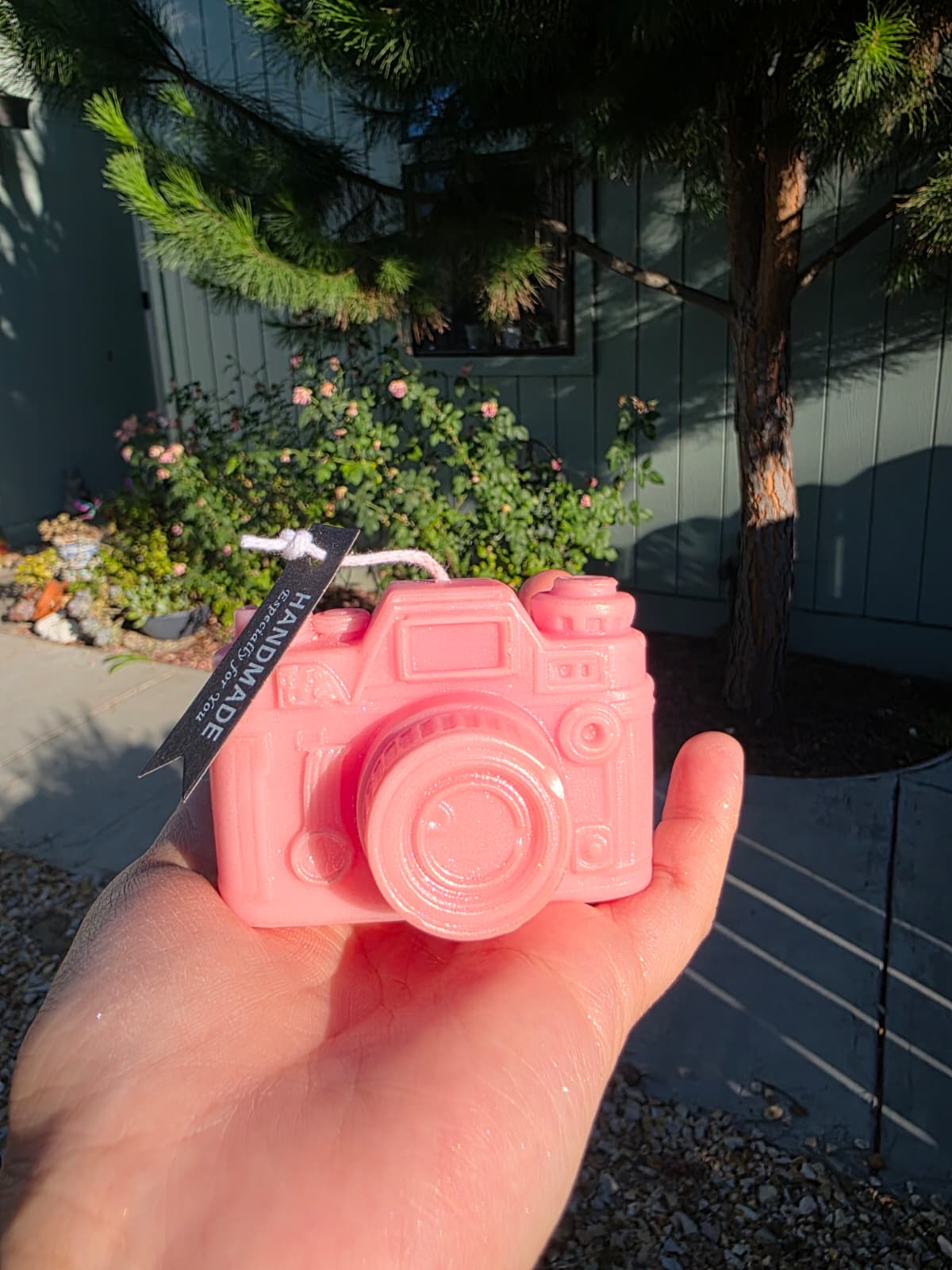 📷 Handcrafted Camera Candle